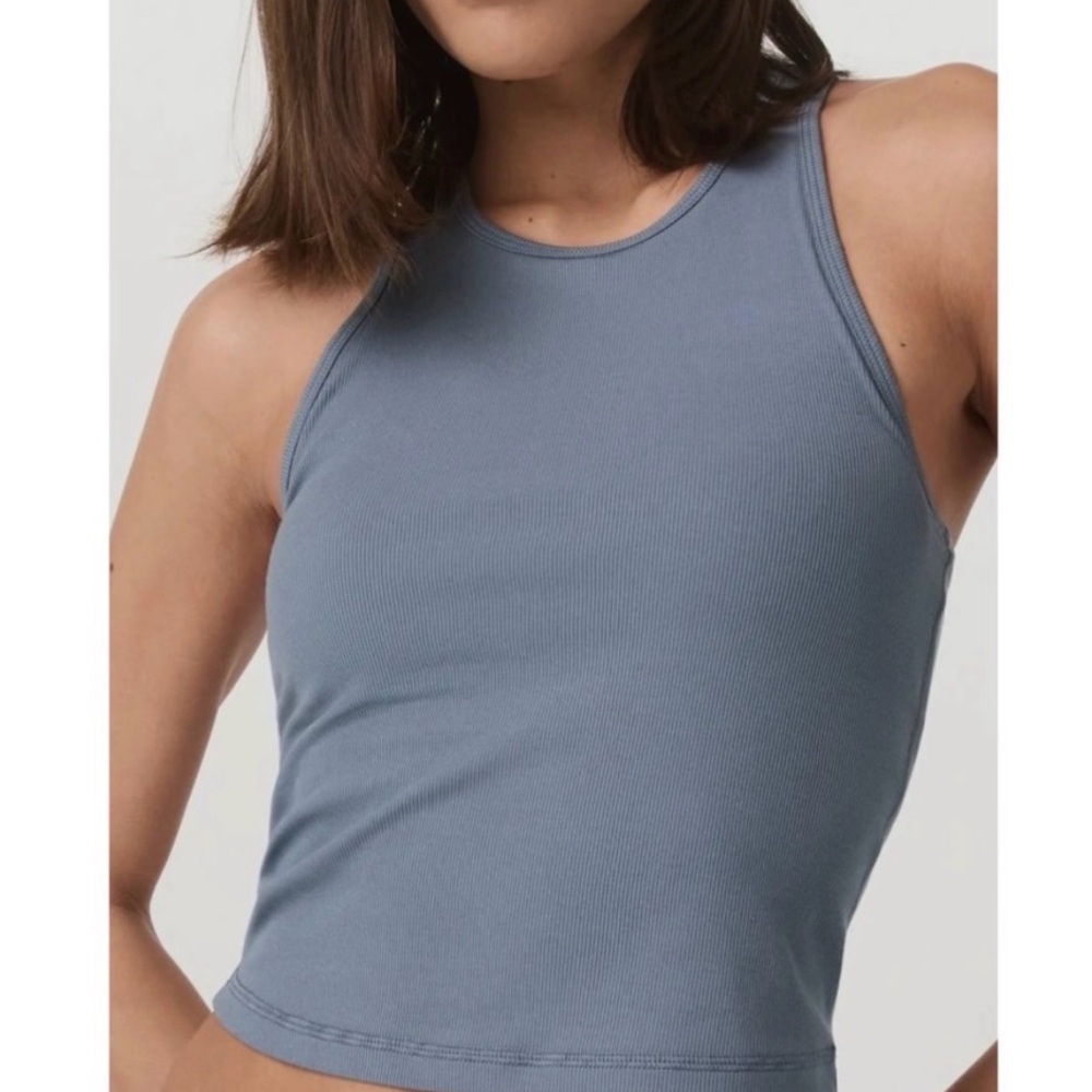 Vuori Plyo racer back tank top Slate Blue Women's size S NWT